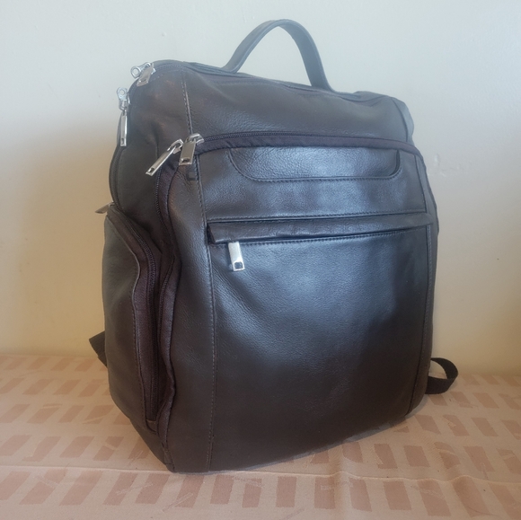 Danier Handbags - Danier Chocolate Brown Leather Backpack